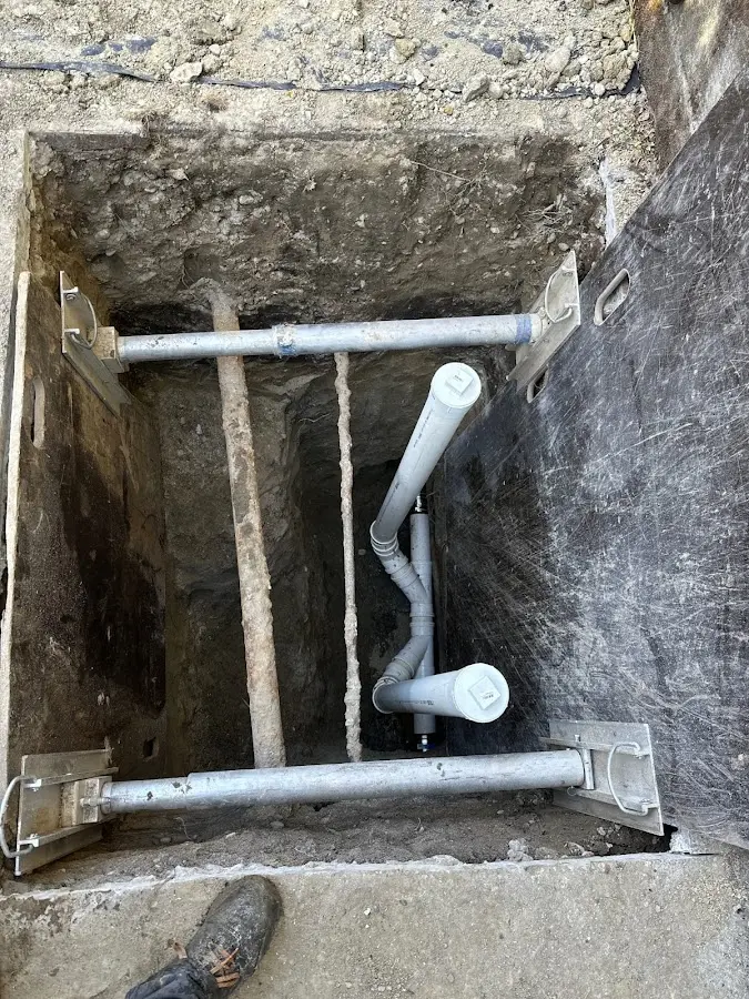 Experienced plumber completing Gas Line Repair work in Glasgow
